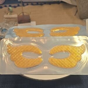 Gold Winged Eye Masks